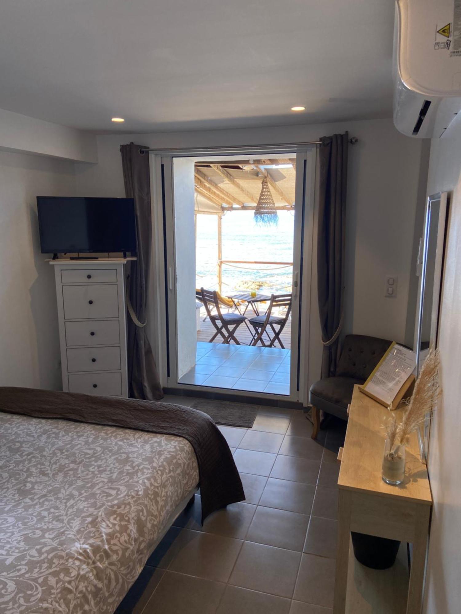 Bed and Breakfast Stella Maris Йер Номер фото